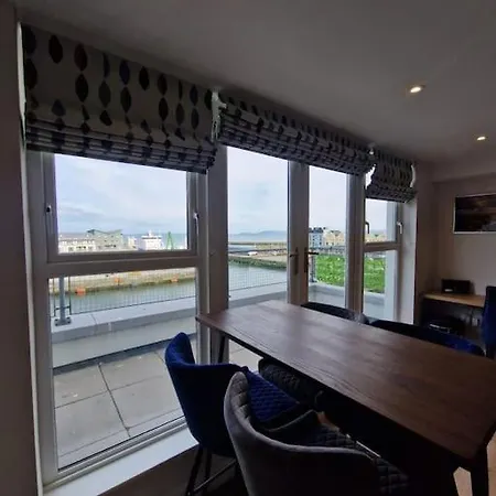 Location Location Location! Γκάλγουεϊ