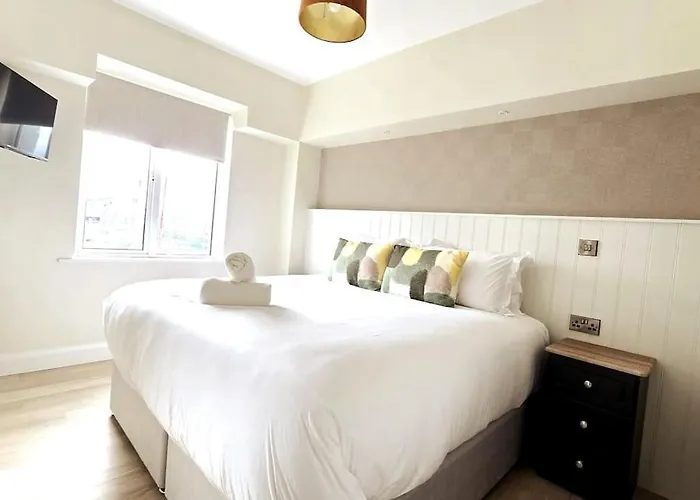 Location Location Location! Appartement *