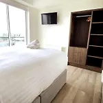 Location Location Location! * ゴールウェイ